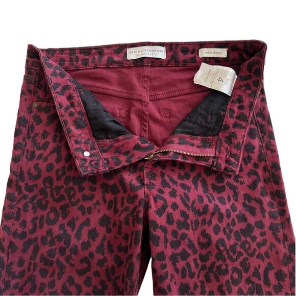 Social Standard by Sanctuary Jeans Cheetah Print Stretch Skinny Ankle Pants 4 - Picture 4 of 12